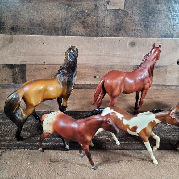 Breyer Horses Lot of 6 - Picture 9 of 14